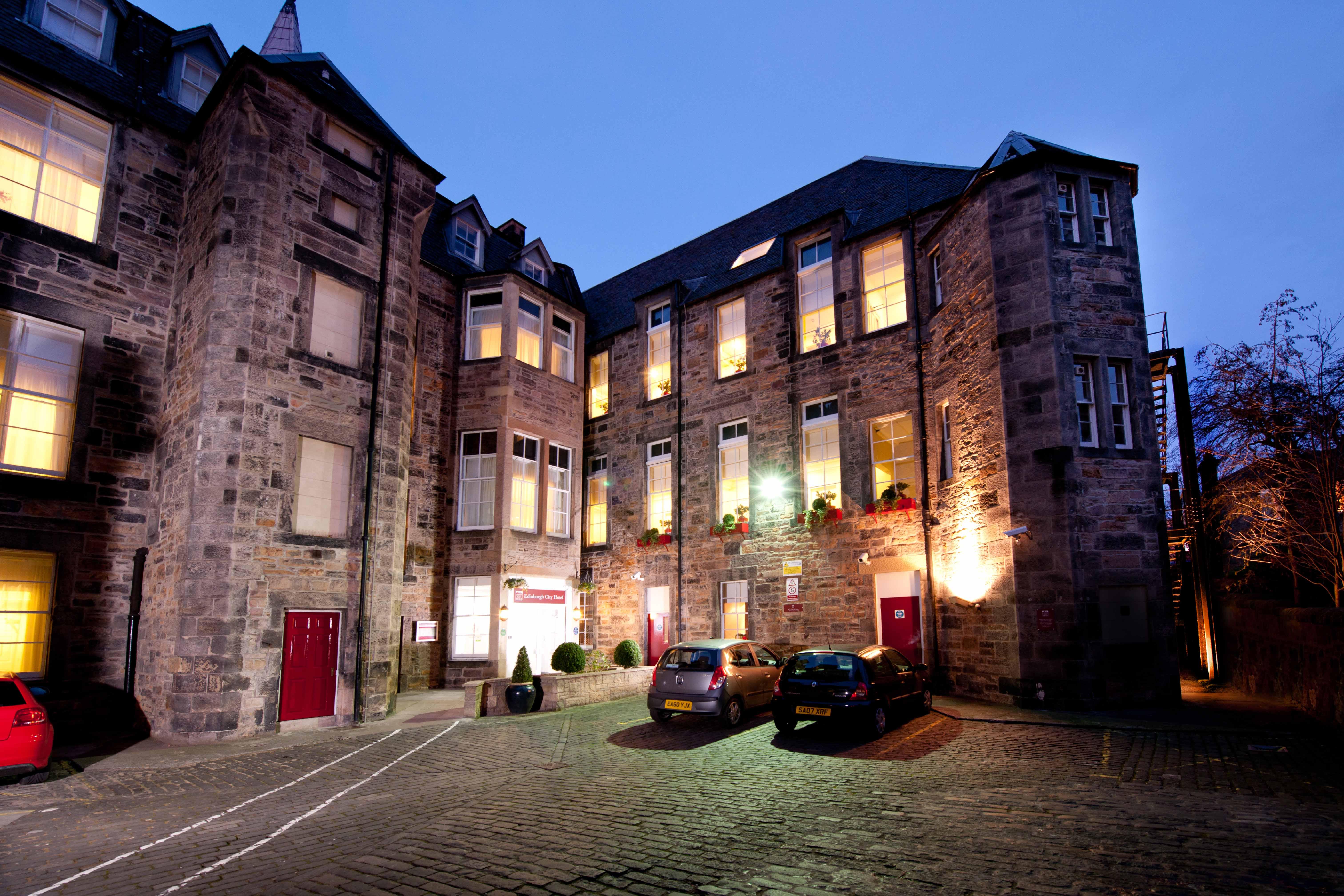 Leonardo Edinburgh City Esterno foto